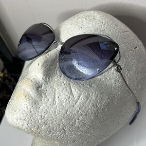 Coach Blue Grey HC 7086 90044Q Gunmetal Sunglasses with Case